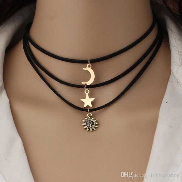 Collana di velluto multistrato selvaggio dell'Europa e degli Stati Uniti, set di tre pezzi di collana di maglione con breve paragrafo, stella, luna, sole, commercio all'ingrosso