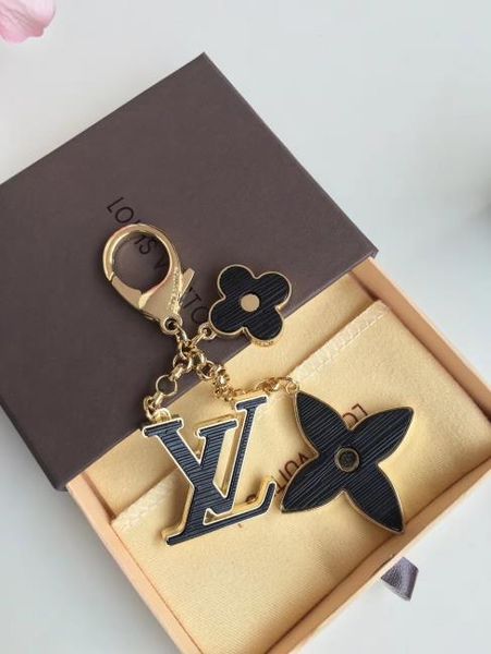 

louis vuitton keychain дизайнер мужчины брелок новый высокое качество роскошный брелок дизайнер сумочка кулон сумка брелок модный бренд брел, Silver