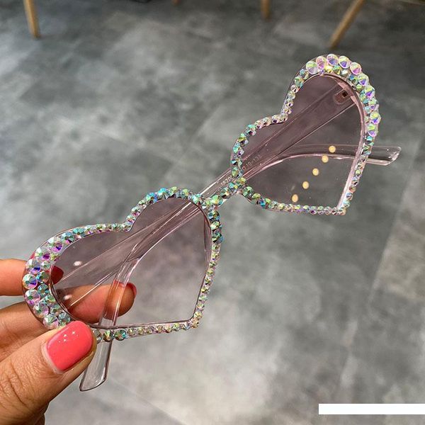 

урожай сердца солнцезащитные очки женщин мода роскошные rhinestone украшения cat eye солнцезащитные очки мужские очки óculos очистить очки, White;black