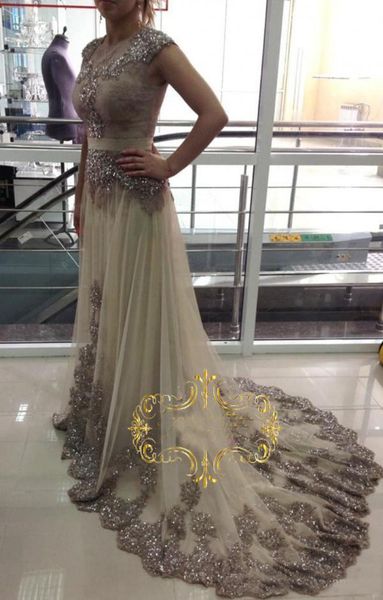 

Gorgeous Sequnins Mermaid Evening Dresses Jewel Neck Champagne Tulle with Appliques Prom Dresses Court Train Custom 2019 Party Gowns