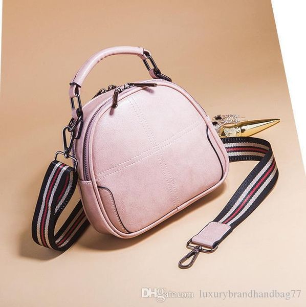 

2019 new casual small round bag fashion simple shoulder bag wild leather ladies mobile messenger bagpink
