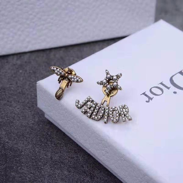 

2020 new women's fashion personalized diamond earrings with seiko bee earrings, Red;brown