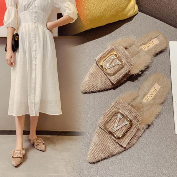 

real fur pointed toe fur mules shoes rhinestone slippers woman winter fashion outdoor slip on shoes flat heel 2019, Black