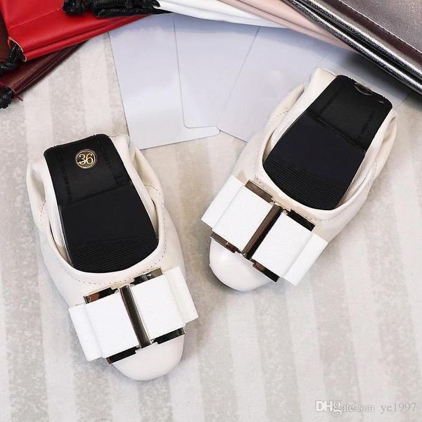 

2019 autumn new design brand casual shoes ladies fashion design single shoes interior flat shoes with original qj, Black