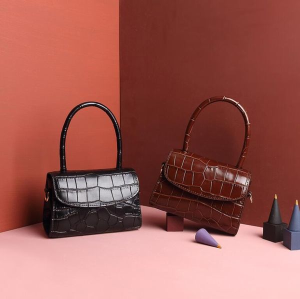 

fashion women designer mini retro leather fold single shoulder messenger carrying small square bag holiday gift