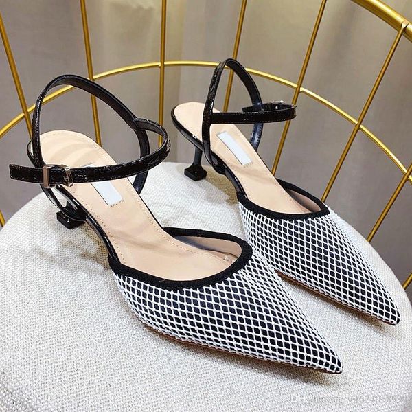 

2020 верхней конструкция качества большого размера моды толстого дно баотоу половина тапочки новых универсальными сандалий заостренных высок, Black