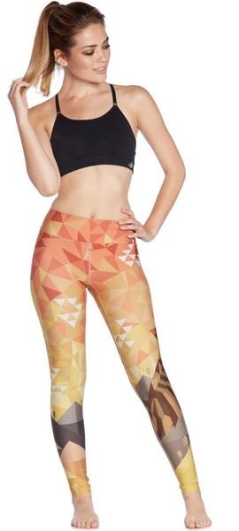 

women's nine points lady pants with skinny button-lifting exercise air-permeability super-elasticity and speed-drying in 2019, Black