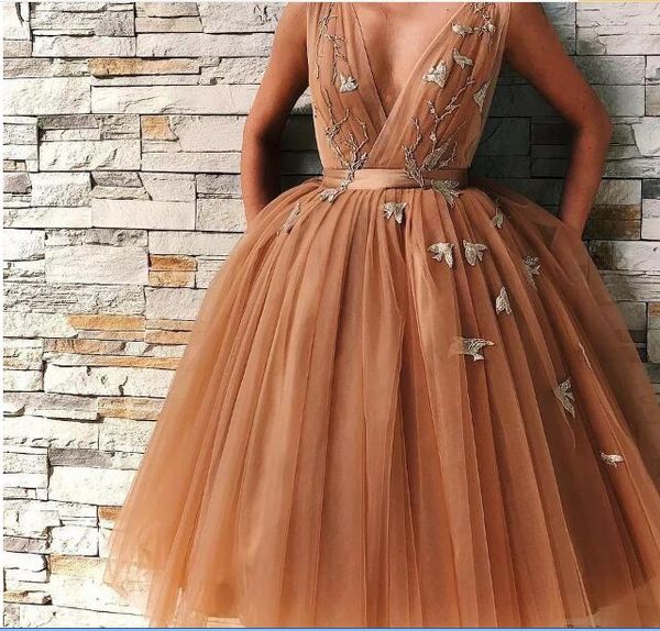 

gold 2020 homecoming graduation dresses deep v neck backless cocktail party prom tulle ball gowns lace formal evening dress, Red