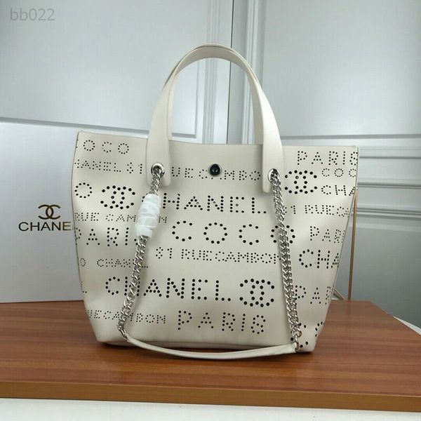 

2019 handbags women bags winter new trend european station fashion shoulder bag leather cowhide small square bag ladies diagonal bag