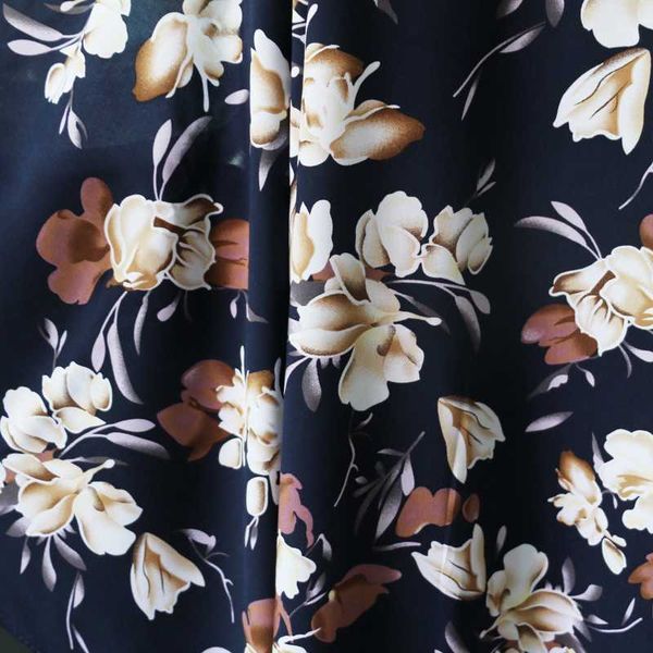 

100*145cm vintage flowers fabric viscose soft dress pajamas material, Black;white