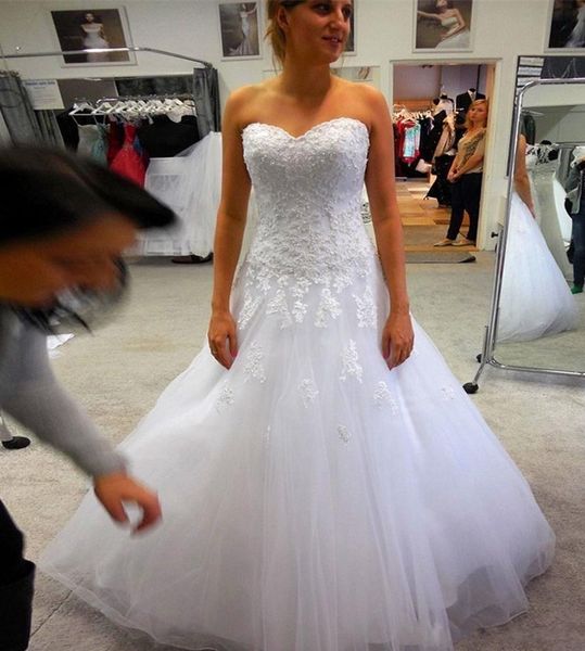 Abito da sposa a trapezio in pizzo caldo Applicazioni taglie forti Spalle scoperte Vestido De Noiva Abiti da sposa di alta qualità Casamento