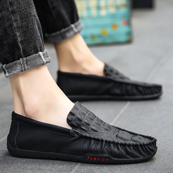 

2020 new leather shoes men casual shoes mens loafers moccasins breathable slip on black driving soft flats