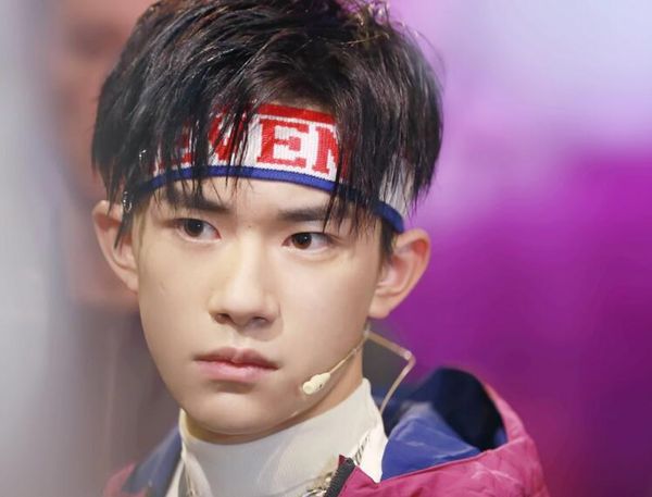 This Is The Street Dance Tfboys Yi Qian Qian Qian With The Hair