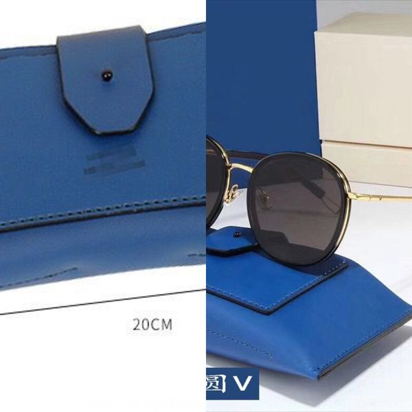 

2019 sun case sun case blue high-end leather v brand soft bag glasses box glasses box