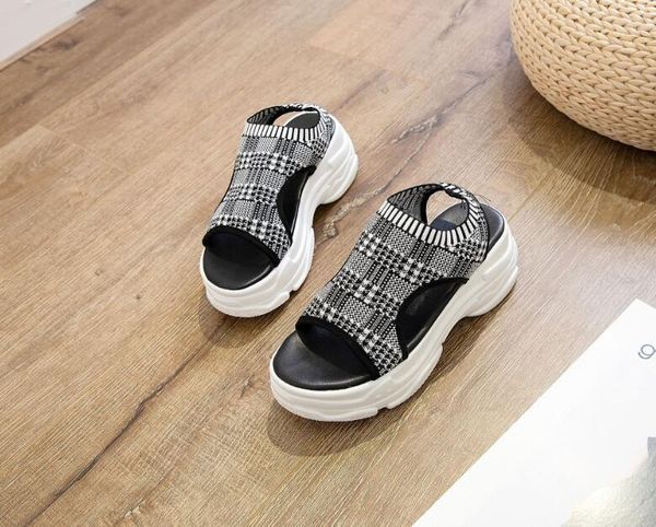 

pu indoor slipper sandals, made in china. factory direct selling price concessions#522, Black