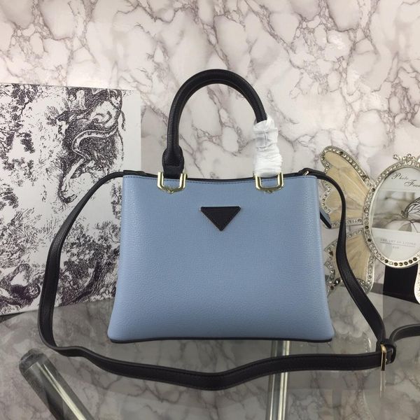 

2019 classic fashion solid color lady's handbag large capacity design designer handbag factory direct sale