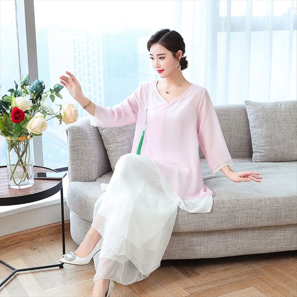 

2020 artistic fresh simple all-match fat mm comfortable loose t-shirt women's wear 2020 artistic fresh simple all-match fat mm comforta, White