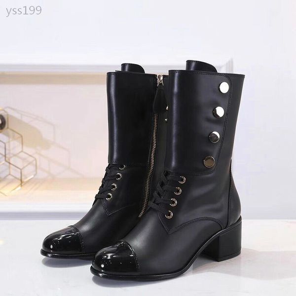 

2020 personality winter martin boots female short tube leather zipper buckle women's short boots trend factory direct sales size 35-40c, Black