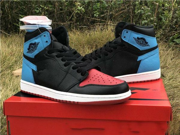 

1 high og wmns unc to chicago 1s basketball shoes man woman white chicago red game royal blue black men sport designer sneakers