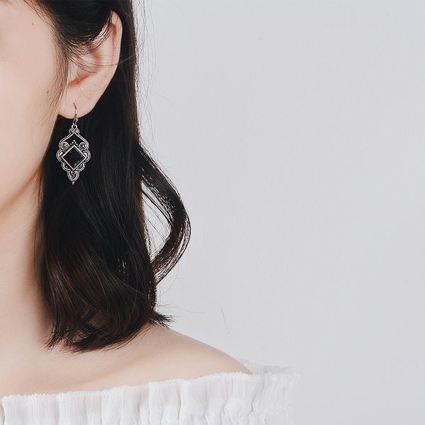 

Zhenrong wish new set rubies square diamond Zircon Earrings European and American womens S925 retro Silver Earrings