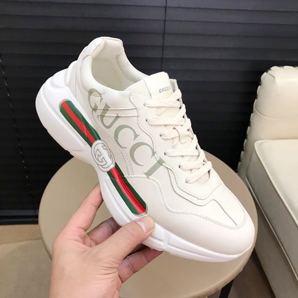 

Men hoe ummer 2019 fa hion neaker breathable male teni footwear oft platform trend with original box rhyton leather drop hip