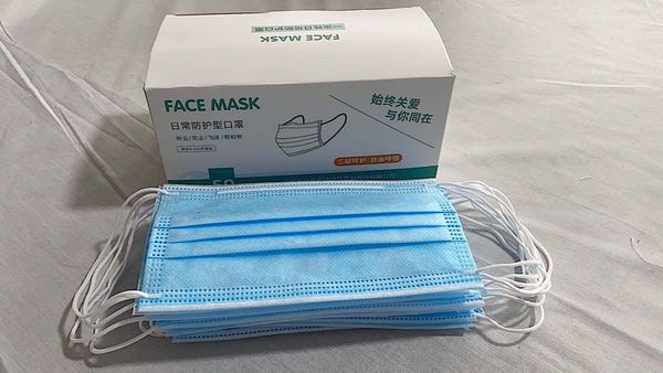 

disposable face masks disposable 3 layers dustproof mask facial protective cover masks set anti-dust mask 50pcs=1lot for kids and adults
