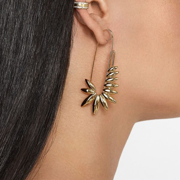 

новый crossborder ювелирные изделия персонализированные металлические гирлянды серьги длинные персонализированные простые серьги булавки жен, Golden;silver