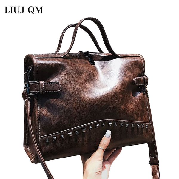 

2020 new fashion rivet vintage female handbag quality leather messenger bag women shoulder bag larger handle bags travel