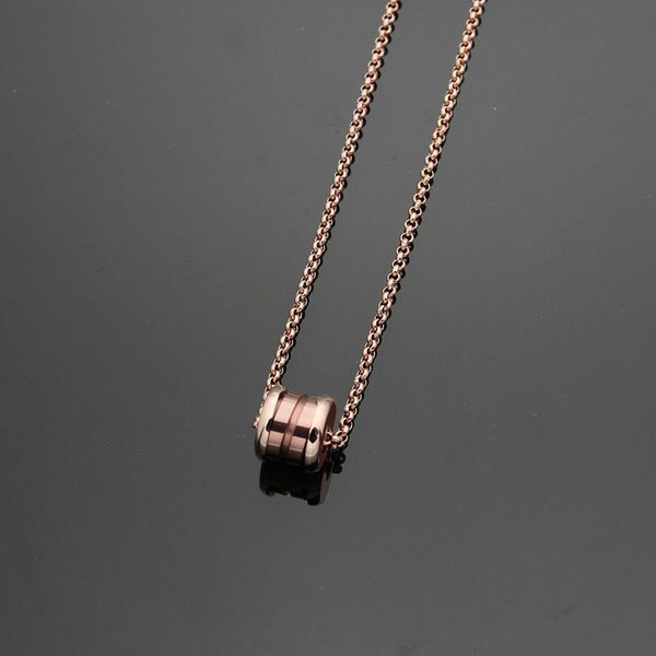 

2020 designer's popular christmas commemorative coffee ceramic necklace coffee ceramic necklace, Silver