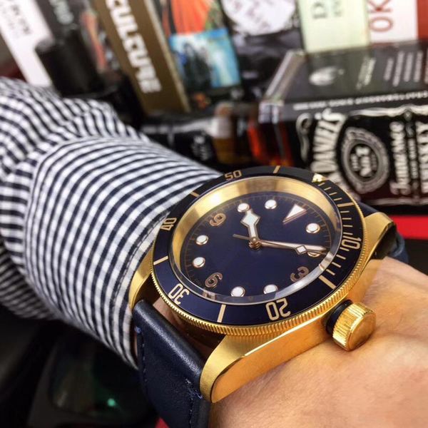

Fashion R5Submariner Date The Divers Watch Oystersteel Oyster 40Mm Наручные часы для мужчин Лучшие модные часы N