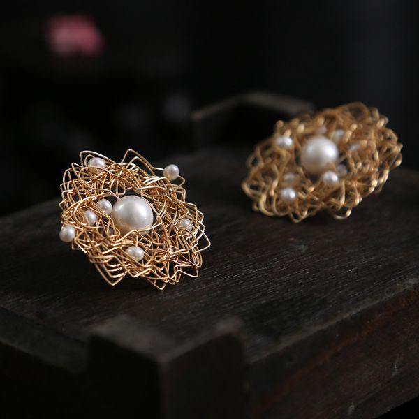

injection do not fade natural pearls are round, light analyzes stars shine as the bird's nest fashion stud earrings, Golden;silver