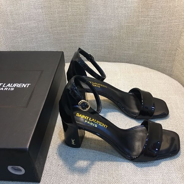 

t 20ss женщины designerluxury сандалии площади носком brandsandals ползунки бич сандалии благородный темперамент свадебное платье высокой то