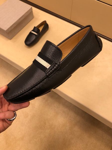 

new 2020 sp men's casual leather shoes men's business casual shoes