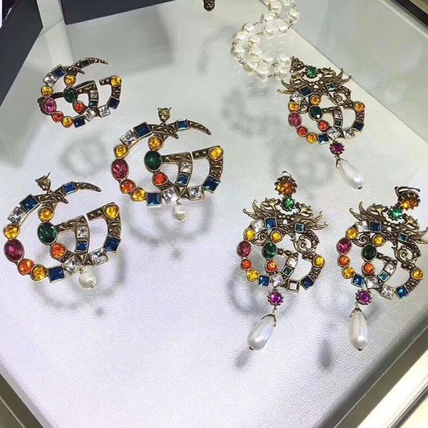 

vintage multucolor crystal letter g brooch women luxury brooch suit lapel pin gift for love girlfriend fashion jewelry set, Gray