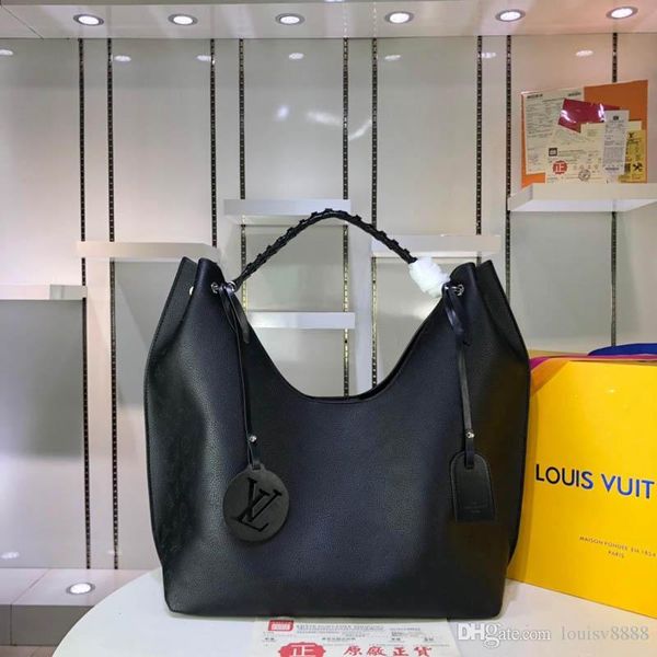 

New cla ic fa hion de igner bag are compact deluxe bag ea y to carry hand bag with good leather quality number 84 m53188