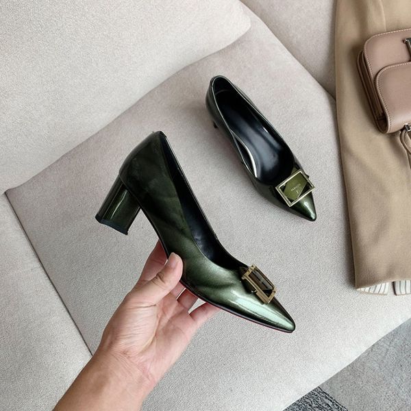 

mljuese 2020 women pumps autumn spring cow leather pointed toe wine red color metal decoration lady shoes party dress wedding, Black