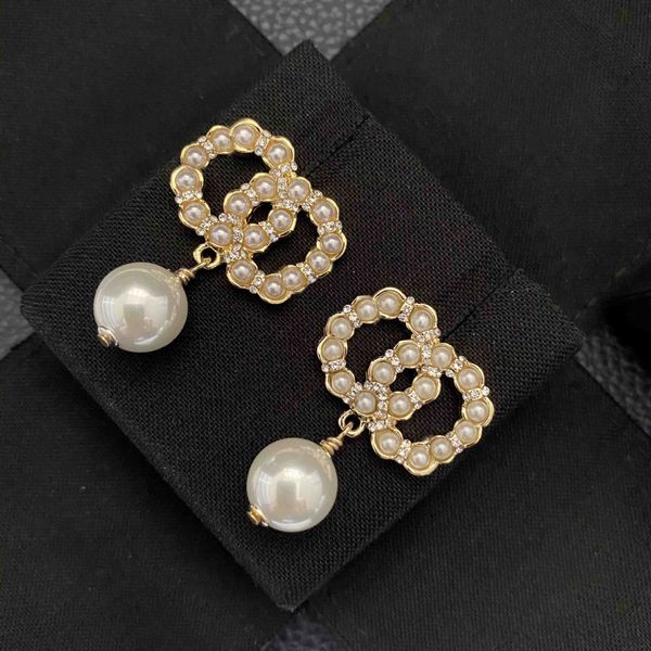 

мод Ѭазлин илей дизайнеѬки еѬги неболого аѬома Ѭоко еѬга клип Golden;silver