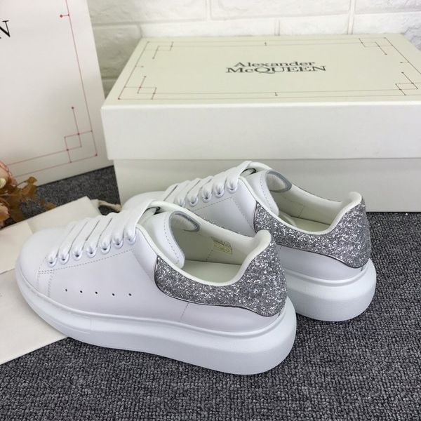 

increased small white shoes men and women 2020 four seasons wild leather sponge cake thick bottom outdoor travel casual shoes 35-44#06, Red;white