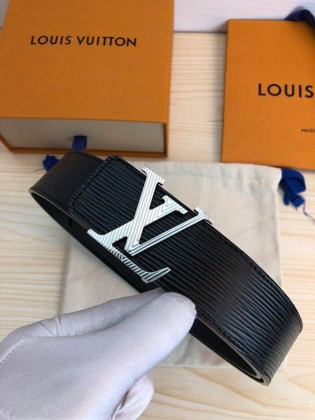 

mens designer belts the front mens belt layer of cowhide water cinturÃ³n wave stripes can be used on both sides. 2020 luxury mens belt, Slivery;golden