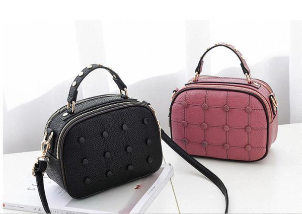 

2020 women designer luxury crossbody bags new tide autumn winter slanting small round bags shoulder makeup clutch bag handbagfd67#