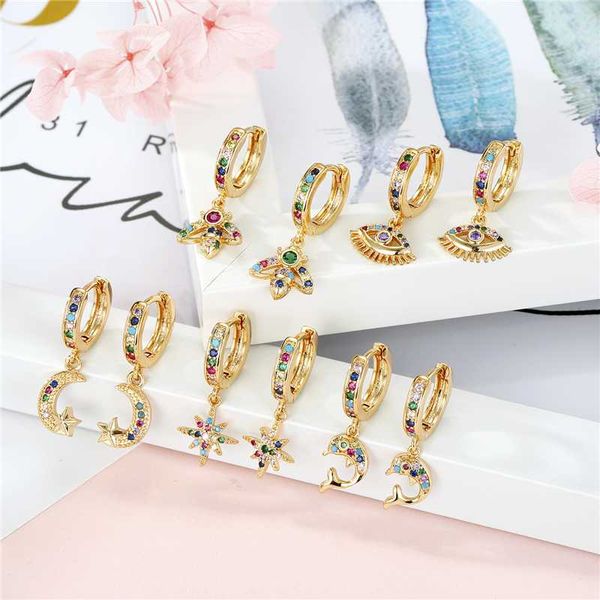 

1pair korea colorful crystal hoop earrings zircon moon bee eye whale hoop earrings for womens ear jewelry e734, Golden;silver
