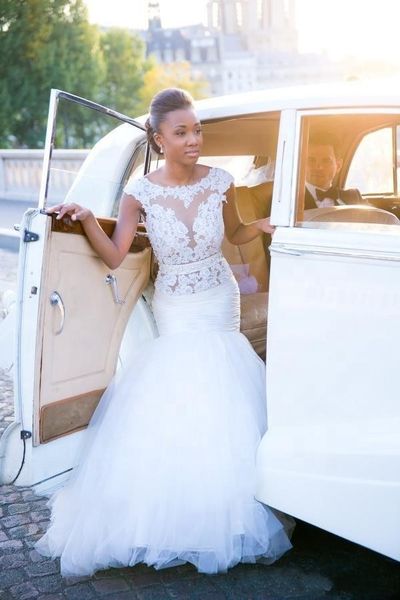 

chic women long mermaid lace african wedding dresses lace up back vintage round neck tulle bridal gowns custom made, White