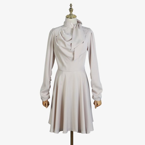 

[MENKAY] Zim 2019 Spring Long Sleeve Turtleneck High Waist Satin Draped Dress Women New Fashion Clothing