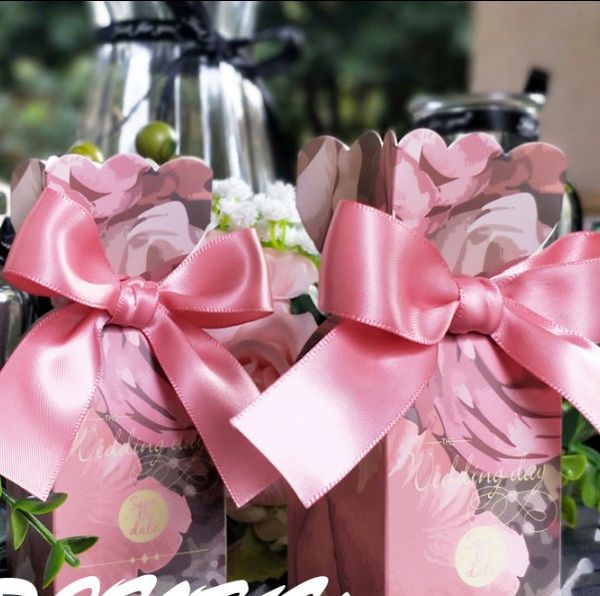 

new wedding favors paper bags sweet candy packaging boxes for baby shower boy gilr birthday gift box party decoration supplies