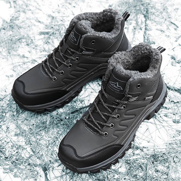 

2020 new winter large size men's shoes men's boots leather warm snow boots casual motorcycle, Black