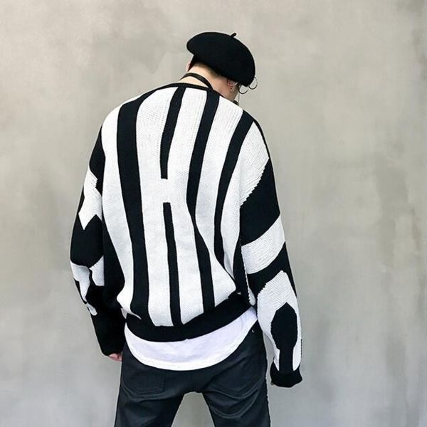 

#1501 spliced color black and white knitted sweaters batwing sleeve hip hop sweaters men loose oversized striped sweater unisex, White;black