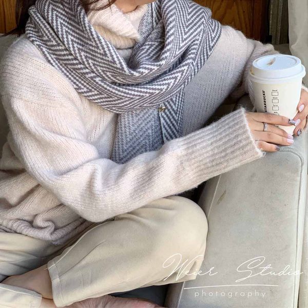 

2019 plaid scarf yang mi with the fashion british plaid shawl female autumn and winter warm scarf dual-use long section, Blue;gray