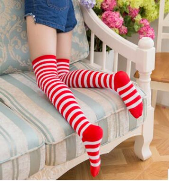 Japonya'da Noel çorap Kırmızı ve beyaz geniş uyluk çorap Çocuk çorap giymek diz çorap