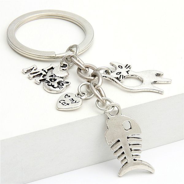 

pet cat keychain cat fish bone love my cat charm pendant keychain keyring diy personality creative men women jewelry animal lover gift, Slivery;golden