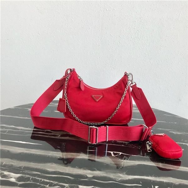 

carry/underarm bags by hand,fashion women bag, single-shoulder cross-body bag with chain shoulder strape bag,dimensions 22* 12* 6cm
